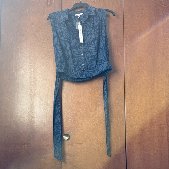 Jane & Delancey Tropical Print Self Tie Button-Up Sleeveless Top in Blues NWT XL - Picture 4 of 8